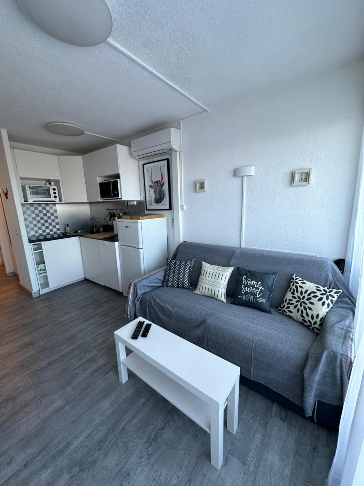 Vue Port, Parking Prive, Terrasse, Clim *